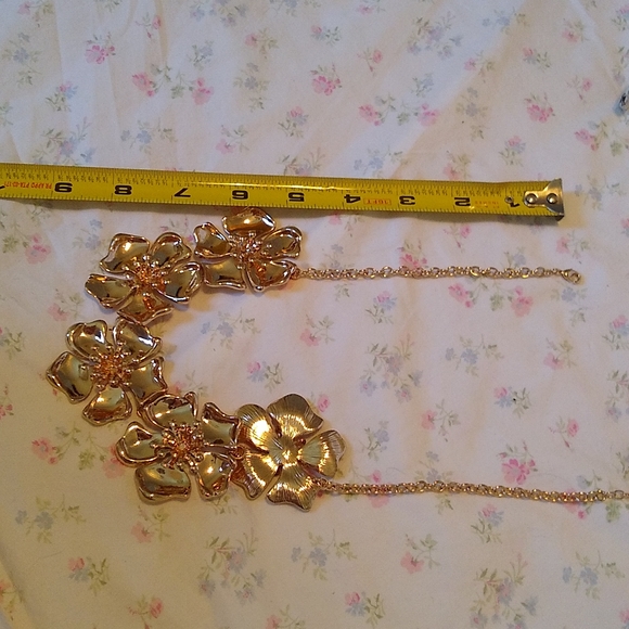 SugarFix by BaubleBar statement necklace NWOT - Picture 5 of 5